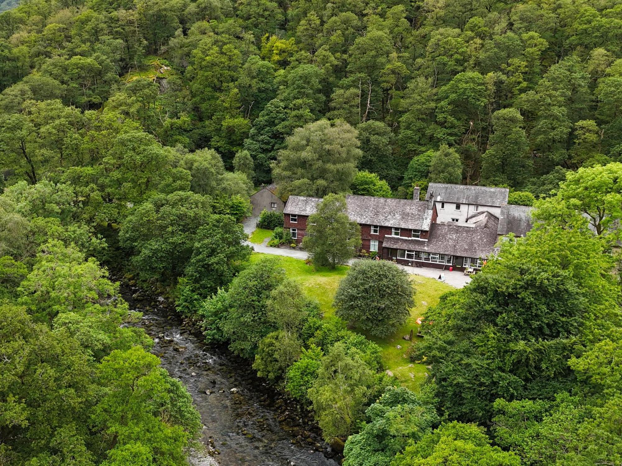Хостел Yha Borrowdale Ростуэйт Экстерьер фото